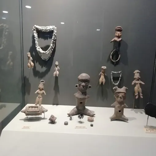Colección de Objetos utilizados por la cultura tlatilca